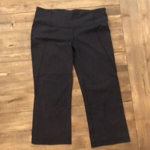 Lululemon 3/4 yoga pant